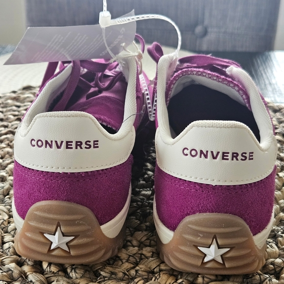 NWT Converse Run Star Trainer Sneakers - Picture 3 of 6
